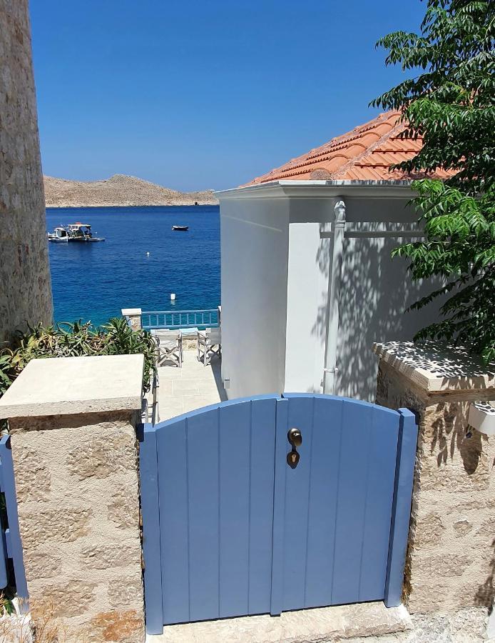 Halki Sea Breeze - A Waterfront Villa ภายนอก รูปภาพ