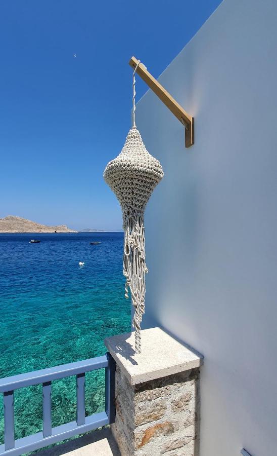Halki Sea Breeze - A Waterfront Villa ภายนอก รูปภาพ